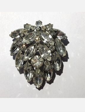 Silver Rhodium Plated Clear Rhinestone Marquis Pin Unsigned Weiss?